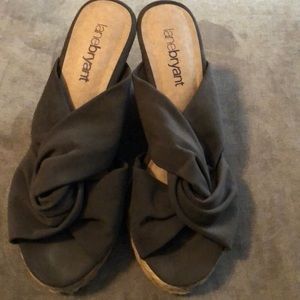 Brown wedge platform sandal size 8
